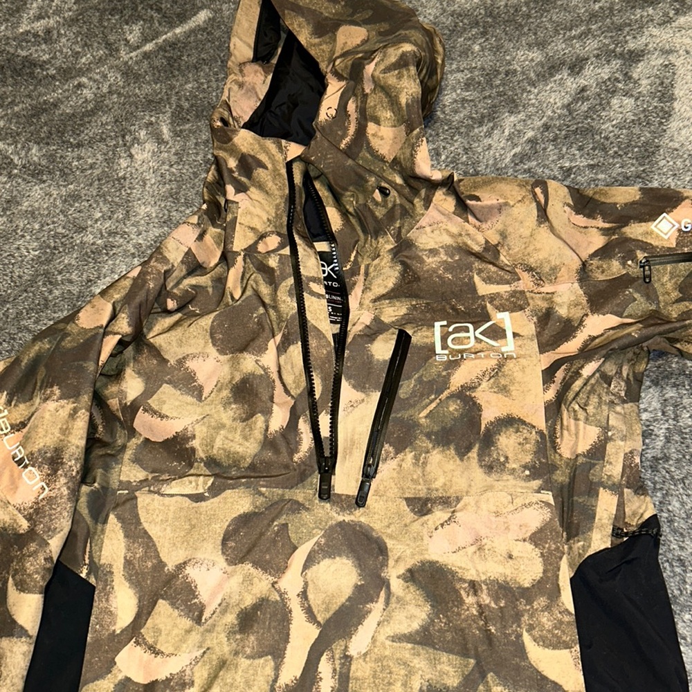 Burton (aK) Gore-Tex Jacket